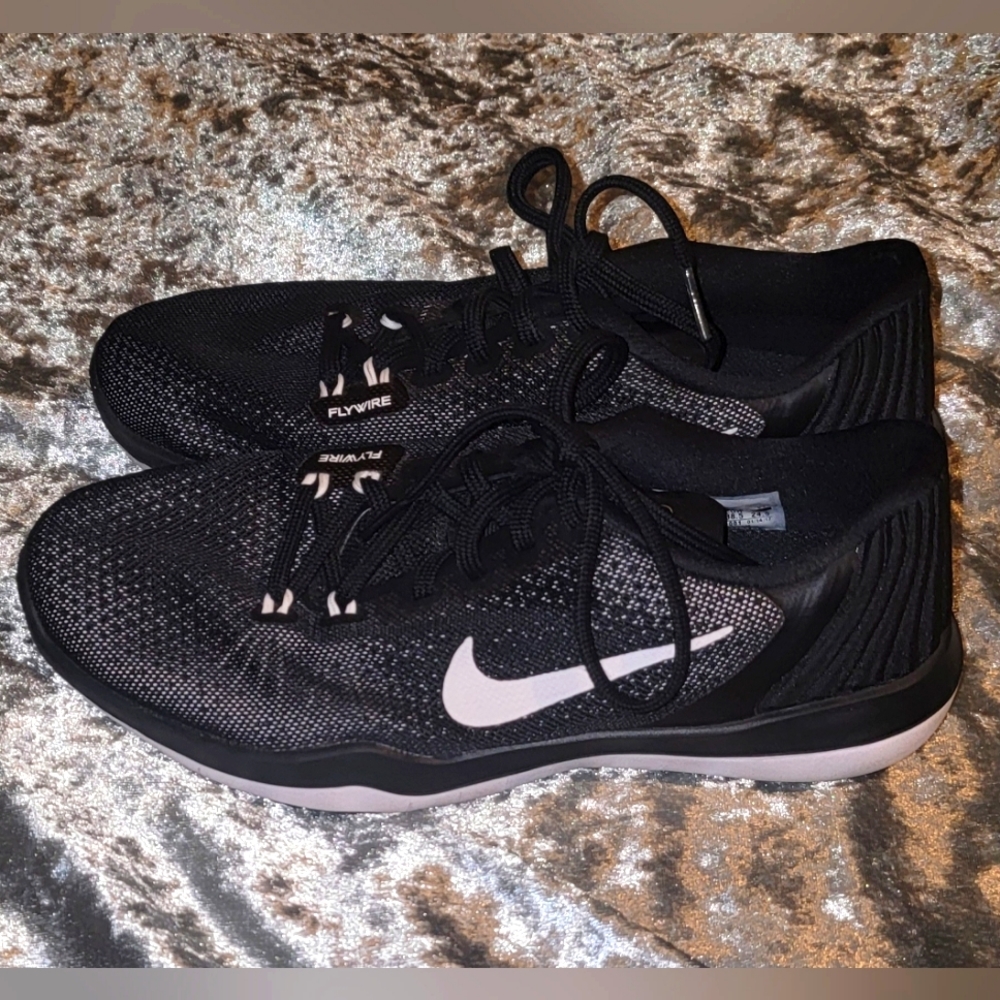 Nike Flex Supreme TR 5 Womens Running Shoes Size 7.5W Trainers Sneakers Black